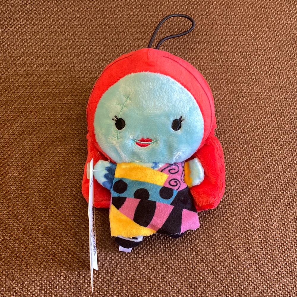 ⚜️Sally NBC Hallmark Mini Plush Ornament! NWT!